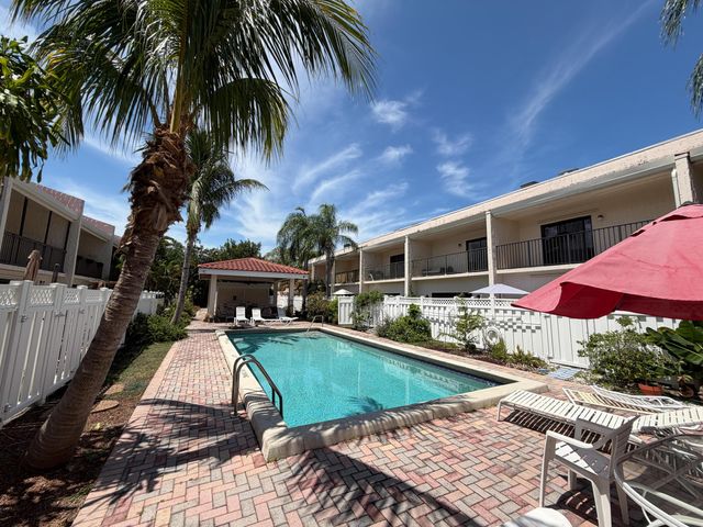 241 SE 11th Avenue 241a, Pompano Beach, FL 33060