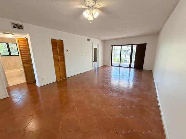 241 SE 11th Avenue 241a, Pompano Beach, FL 33060