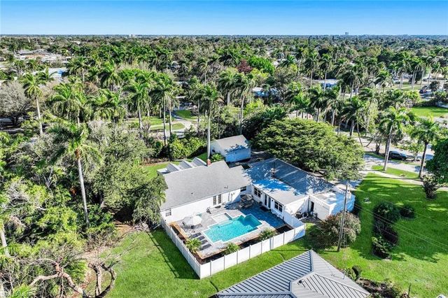 1321 Donna DR, Fort Myers, FL 33919