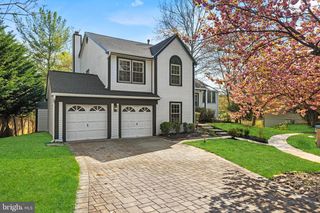 5 SOLITAIRE CT, Gaithersburg, MD 20878
