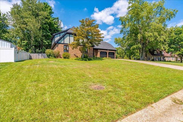 5588 Sherwood Court, Newburgh, IN 47630