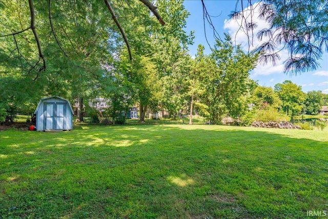 5588 Sherwood Court, Newburgh, IN 47630