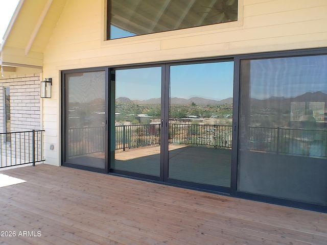 12 E SILVER KING Road, Queen Valley, AZ 85118