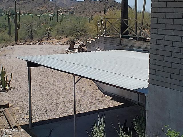 12 E SILVER KING Road, Queen Valley, AZ 85118