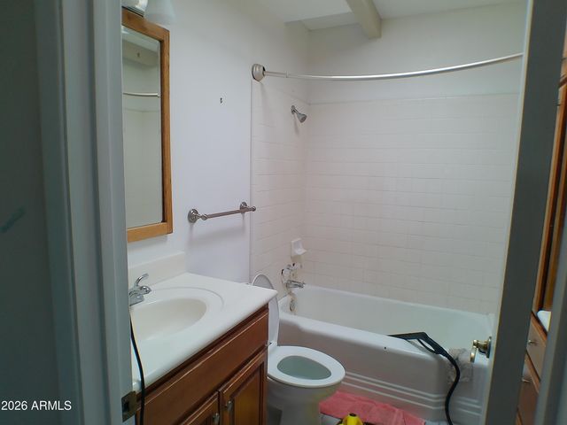 12 E SILVER KING Road, Queen Valley, AZ 85118