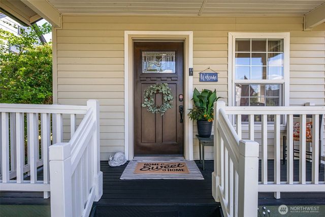 227 S Macleod Avenue, Arlington, WA 98223
