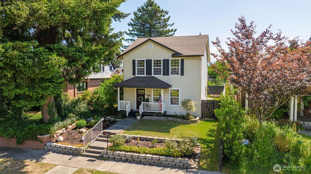 227 S Macleod Avenue, Arlington, WA 98223