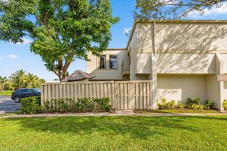 12126 Regal Court E, Wellington, FL 33414