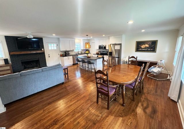 117 Benjamin Avenue, Greer, SC 29651