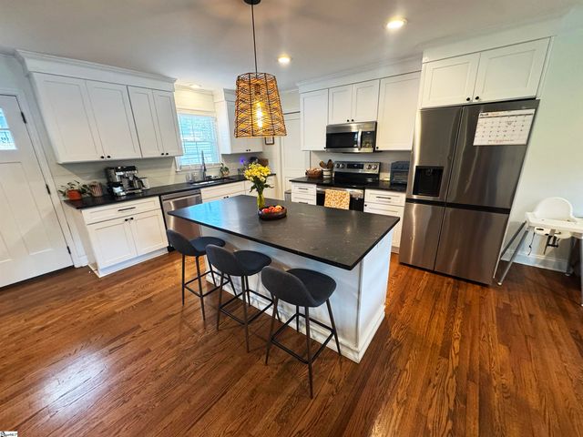 117 Benjamin Avenue, Greer, SC 29651