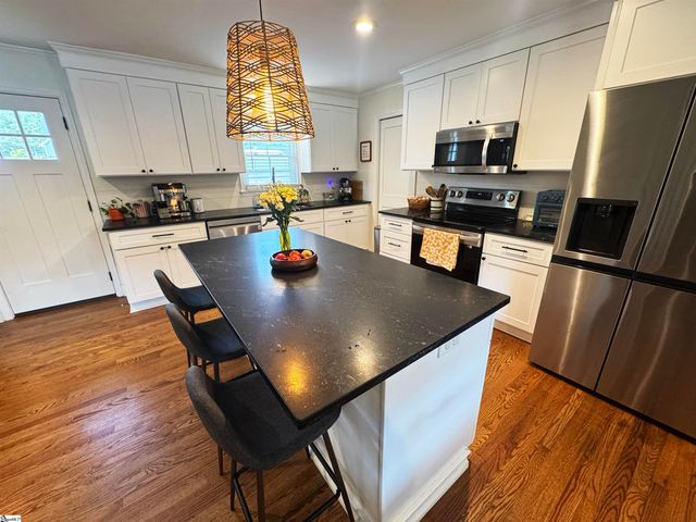 117 Benjamin Avenue, Greer, SC 29651