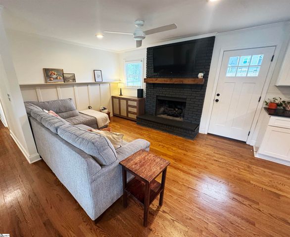 117 Benjamin Avenue, Greer, SC 29651