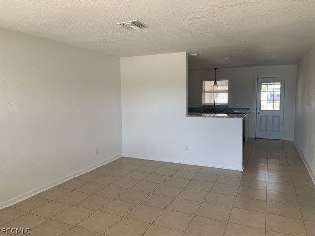 11296 Summerwinds CT, Fort Myers, FL 33908