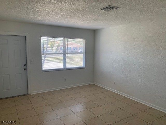 11296 Summerwinds CT, Fort Myers, FL 33908