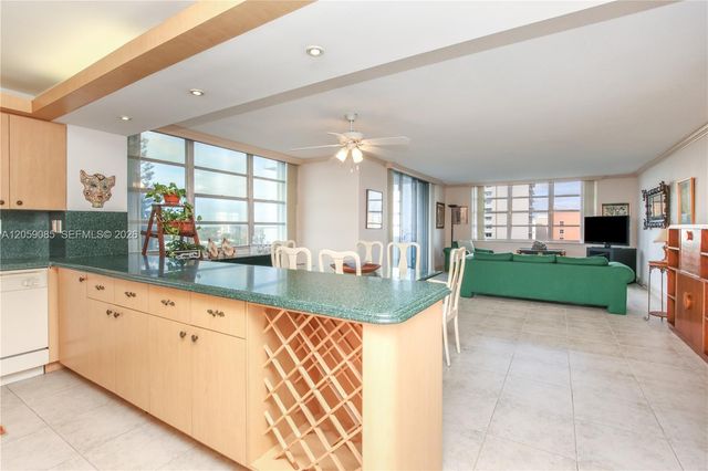 2780 NE 183rd Street 901, Aventura, FL 33160