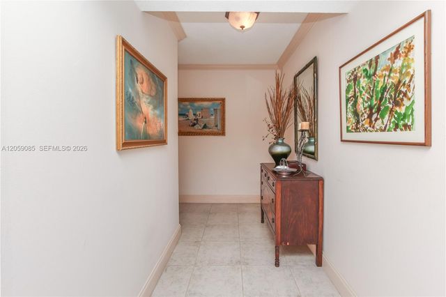 2780 NE 183rd Street 901, Aventura, FL 33160