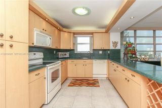 2780 NE 183rd Street 901, Aventura, FL 33160