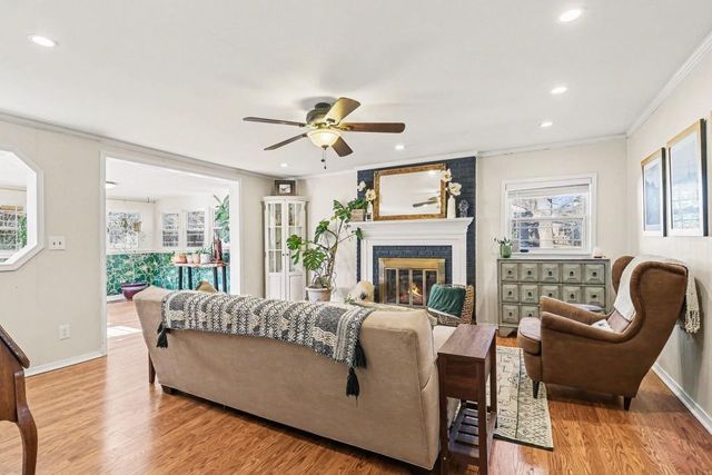 409 Cole SW Drive, Lilburn, GA 30047