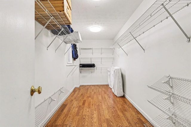 409 Cole SW Drive, Lilburn, GA 30047