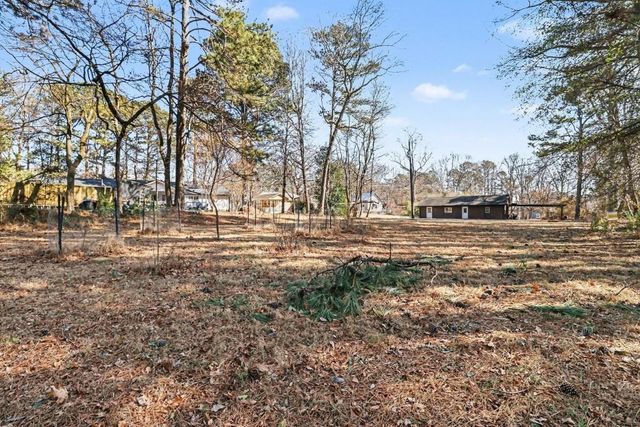 409 Cole SW Drive, Lilburn, GA 30047