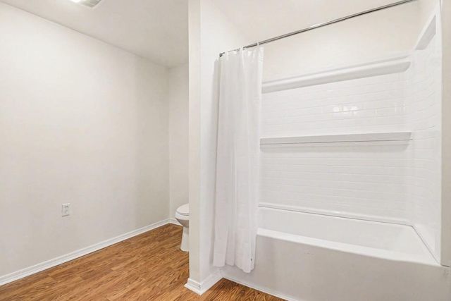 409 Cole SW Drive, Lilburn, GA 30047