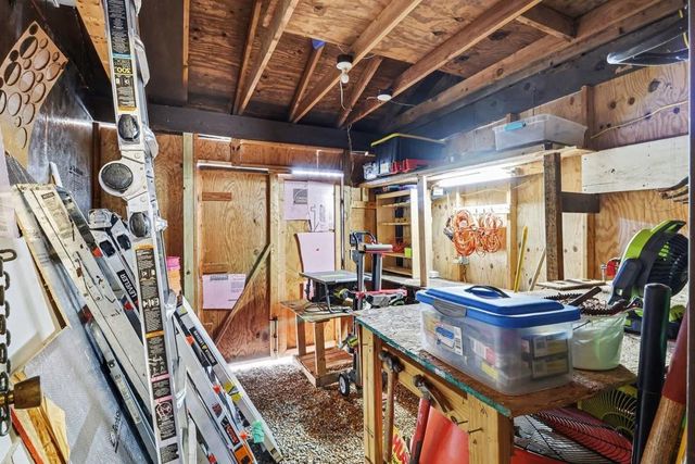 409 Cole SW Drive, Lilburn, GA 30047