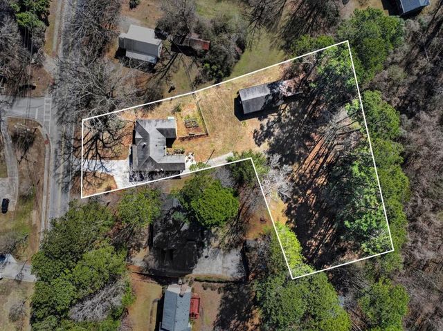 409 Cole SW Drive, Lilburn, GA 30047