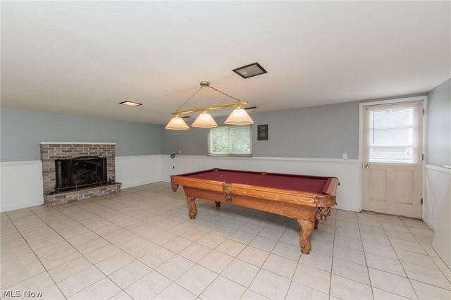25100 Arlington Lane, North Olmsted, OH 44070