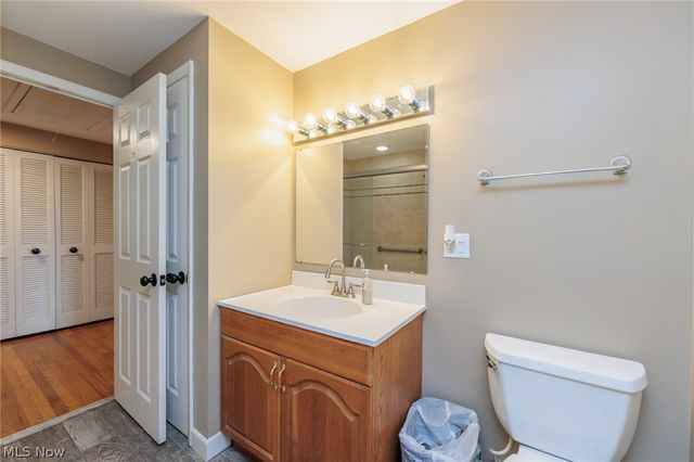 25100 Arlington Lane, North Olmsted, OH 44070