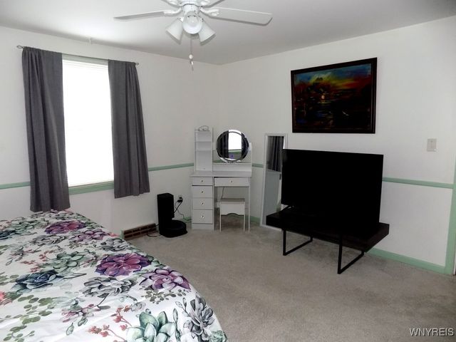 106 Croydon Drive, Cheektowaga, NY 14043