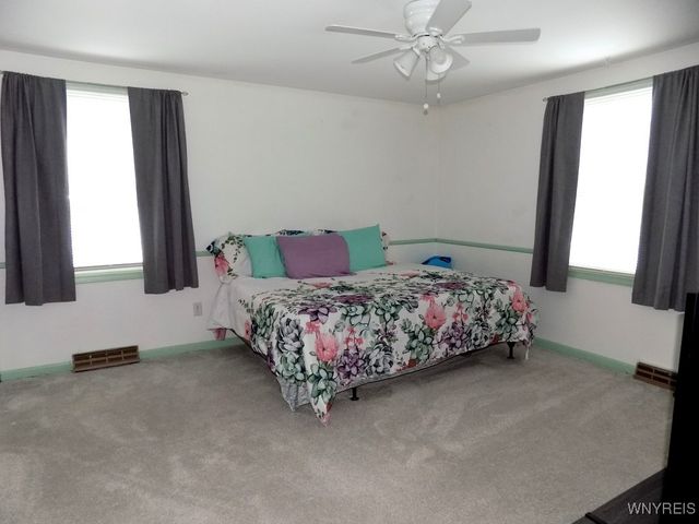 106 Croydon Drive, Cheektowaga, NY 14043