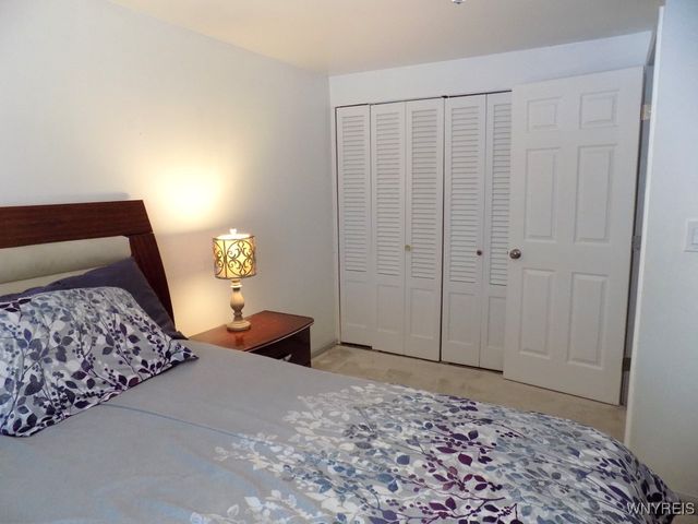 106 Croydon Drive, Cheektowaga, NY 14043