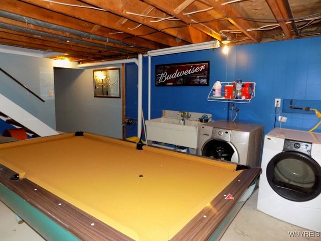 106 Croydon Drive, Cheektowaga, NY 14043