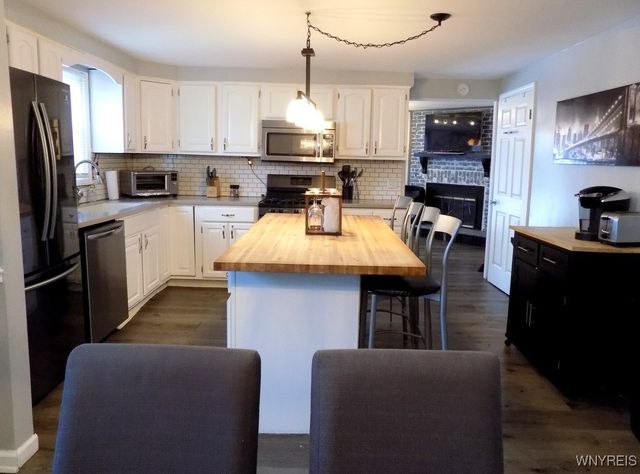 106 Croydon Drive, Cheektowaga, NY 14043