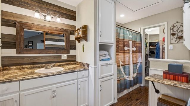 110 Punto Pescador, Gun Barrel City, TX 75156
