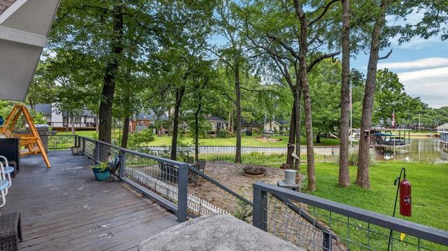 110 Punto Pescador, Gun Barrel City, TX 75156