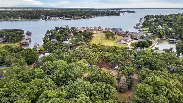 110 Punto Pescador, Gun Barrel City, TX 75156