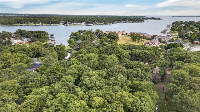 110 Punto Pescador, Gun Barrel City, TX 75156