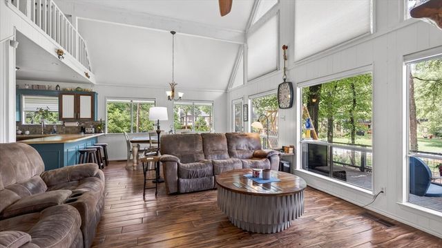 110 Punto Pescador, Gun Barrel City, TX 75156