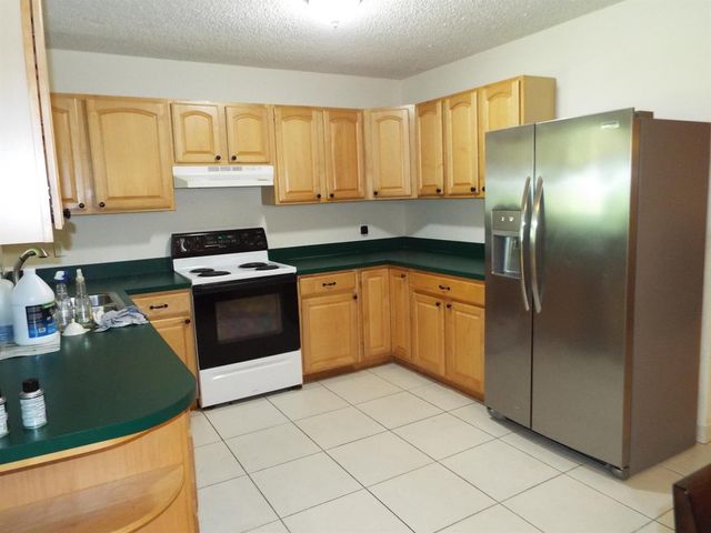 490 SE 3rd Avenue, Pompano Beach, FL 33060