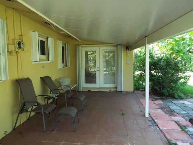 490 SE 3rd Avenue, Pompano Beach, FL 33060
