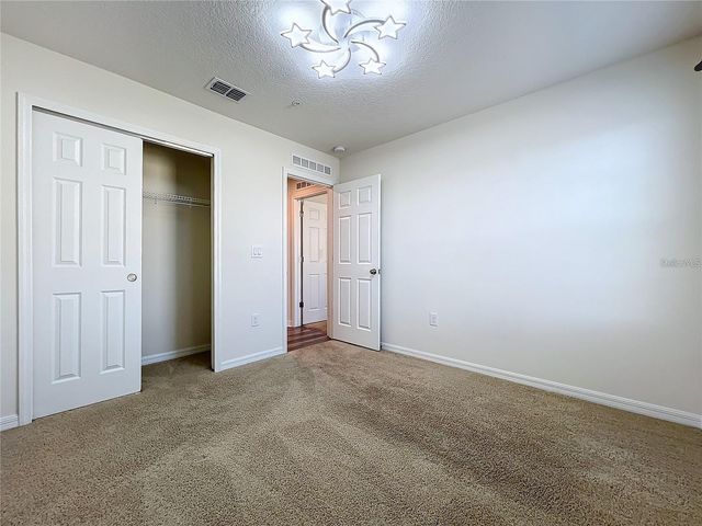 10001 EAGLE ROCK ALLEY, Orlando, FL 32832