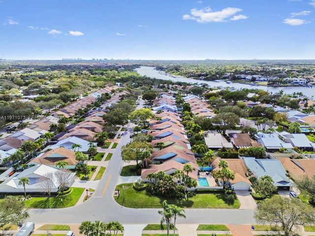 334 Leeward Dr, Jupiter, FL 33477