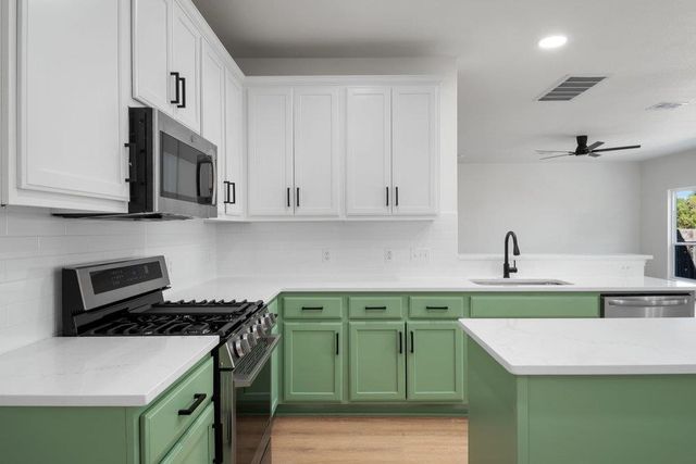 3321 Winding Shore LN, Pflugerville, TX 78660