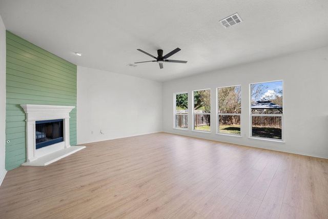 3321 Winding Shore LN, Pflugerville, TX 78660