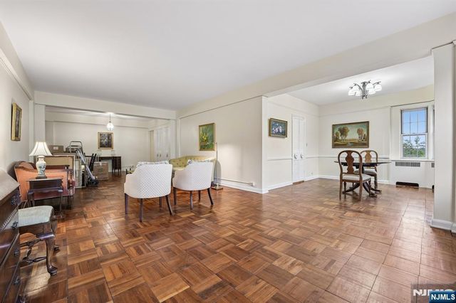 10 Crestmont Road 2N, Montclair, NJ 07042