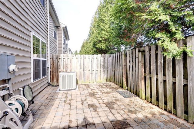 417 Lewis Burwell PL, Williamsburg, VA 23185