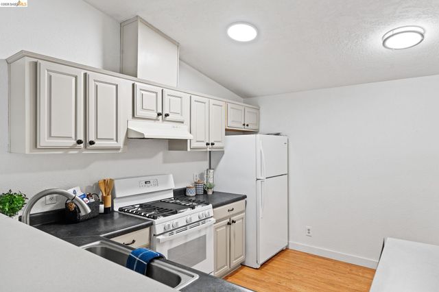 418 Ohara Ave, Oakley, CA 94561