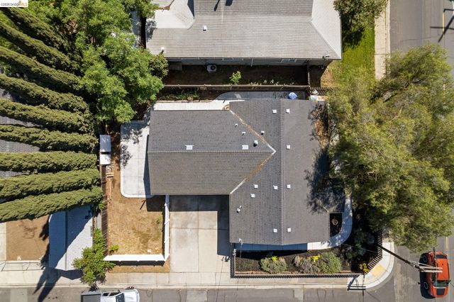 418 Ohara Ave, Oakley, CA 94561