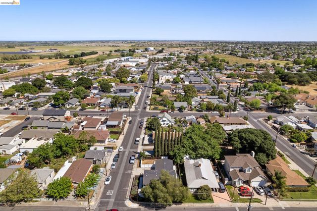 418 Ohara Ave, Oakley, CA 94561